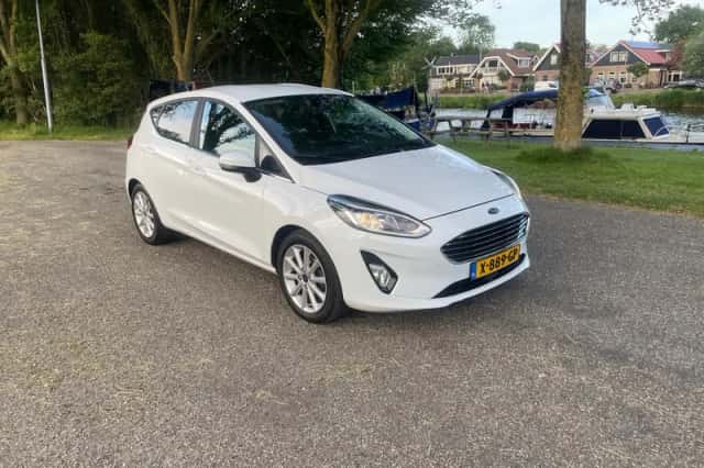 Ford Fiesta (2018) thumbnail 1