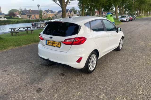 Ford Fiesta (2018) thumbnail 2