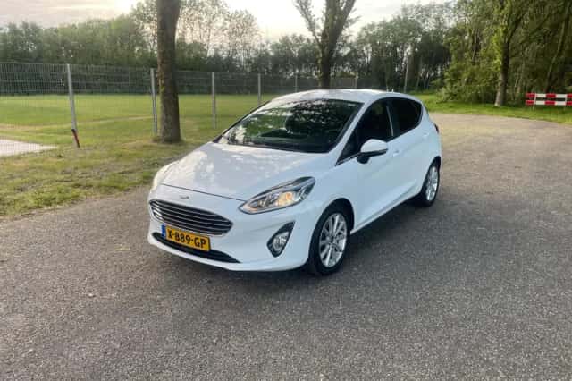 Ford Fiesta (2018) thumbnail 5