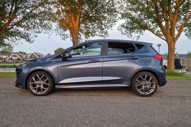 Ford Fiesta (2022) thumbnail 3