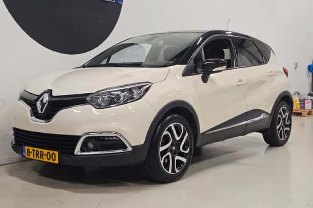 Renault Captur (2014) thumbnail 2