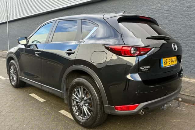 Mazda CX-5 (2017) thumbnail 5