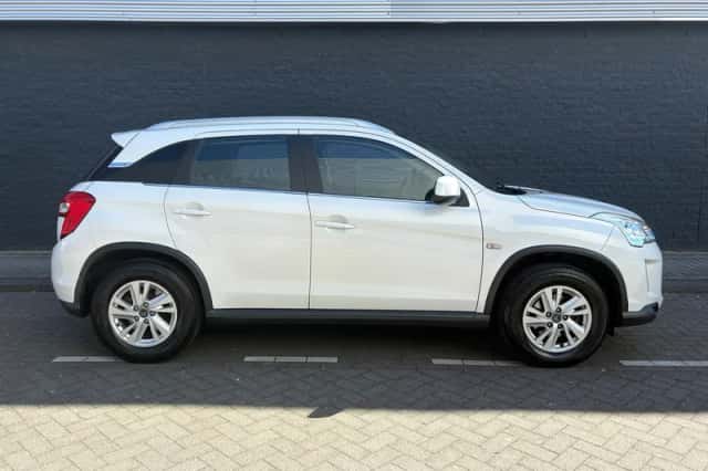 Citroën C4 Aircross (2013) thumbnail 3