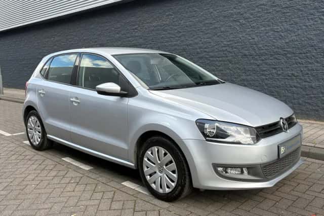 Volkswagen Polo (2011) thumbnail 2