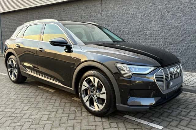 Audi e-tron (2020) thumbnail 2