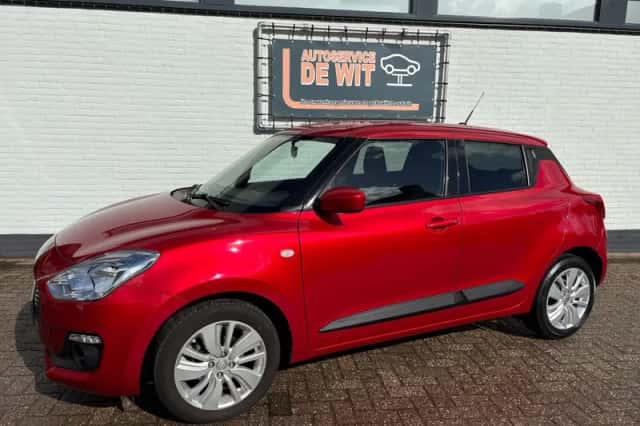 Suzuki Swift (2019) thumbnail 1