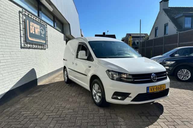 Volkswagen Caddy (2016) thumbnail 1