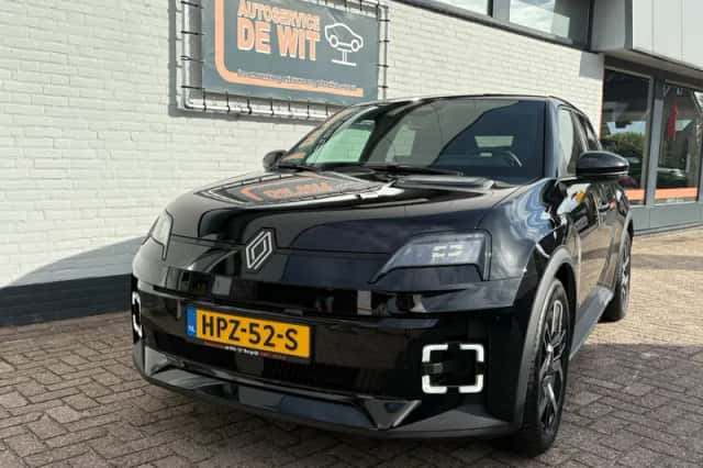 Renault 5 (2025) thumbnail 3