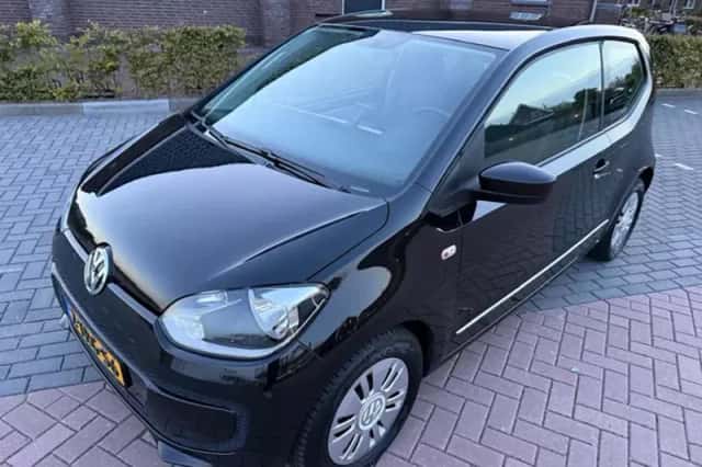 Volkswagen Up! (2012) thumbnail 6