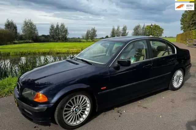 BMW 3-Serie (2001) thumbnail 1