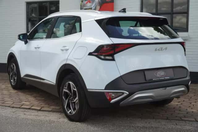 Kia Sportage (2023) thumbnail 6