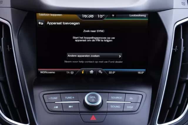 Ford C-Max (2015) thumbnail 5
