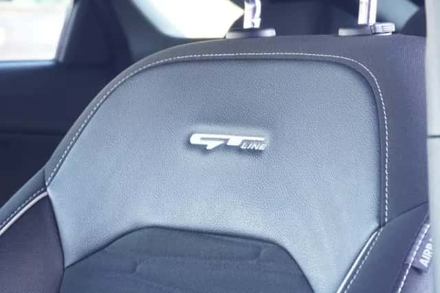 Kia ProCeed (2023) thumbnail 6