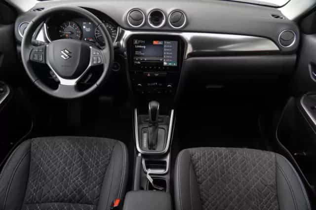 Suzuki Vitara (2025) thumbnail 2