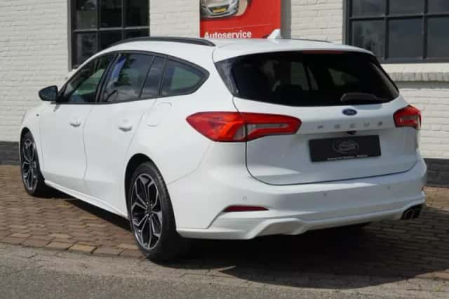 Ford Focus (2019) thumbnail 6