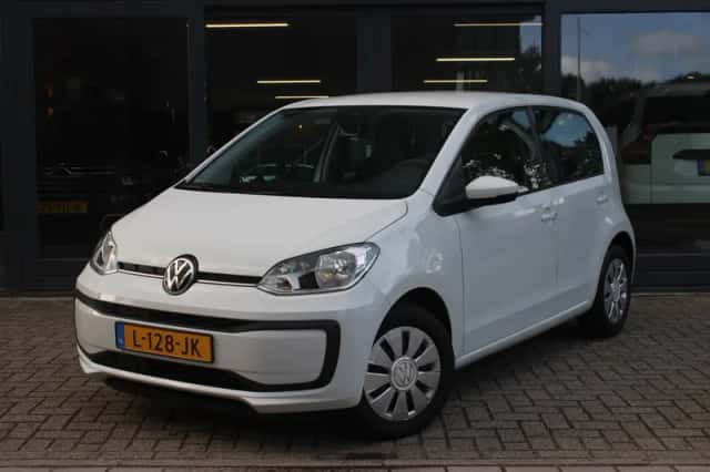 Volkswagen Up! (2021) thumbnail 1
