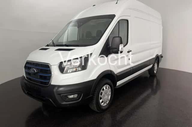 Ford E-Transit (2023) thumbnail 1