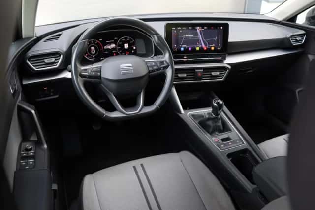 SEAT Leon Sportstourer (2020) thumbnail 2