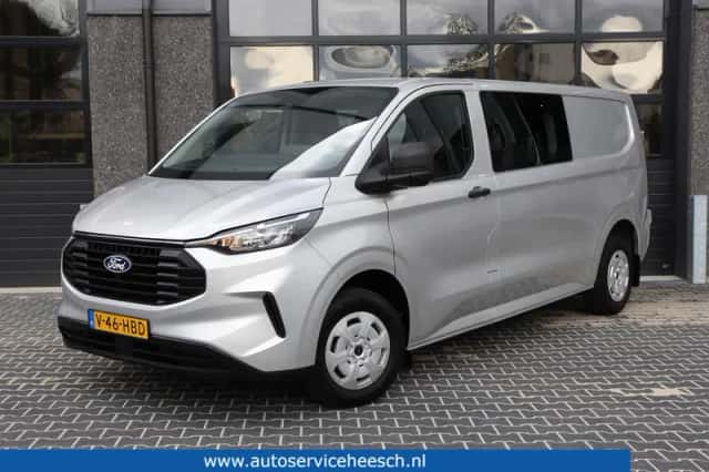 Ford Transit Custom (2024) thumbnail 1
