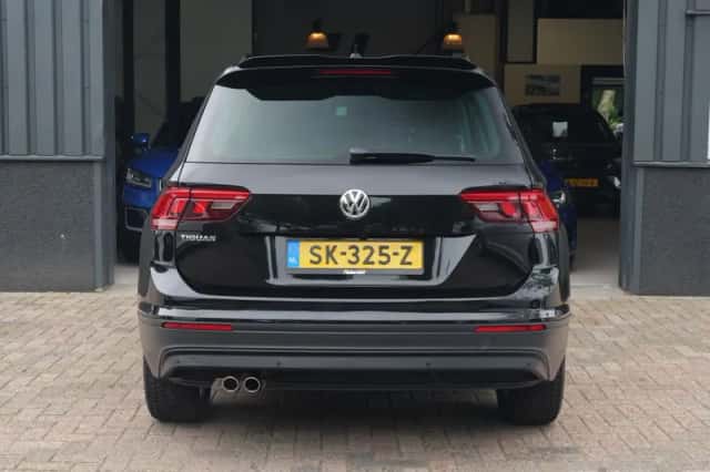Volkswagen Tiguan (2018) thumbnail 5