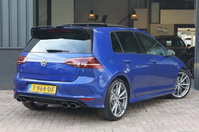 Volkswagen Golf (2014) thumbnail 3