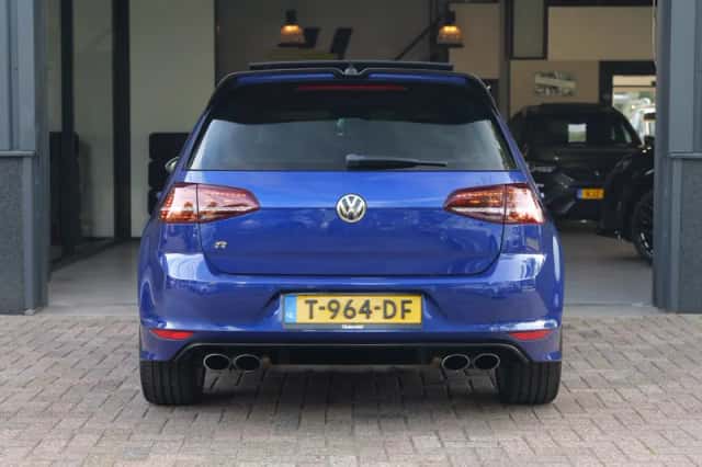 Volkswagen Golf (2014) thumbnail 5