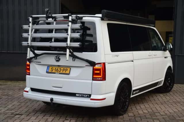 Volkswagen California (2016) thumbnail 3