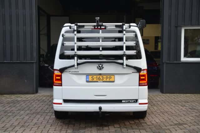 Volkswagen California (2016) thumbnail 5