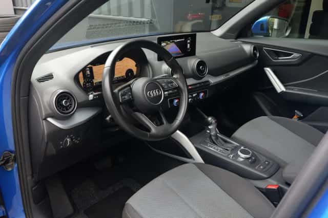 Audi Q2 (2017) thumbnail 2