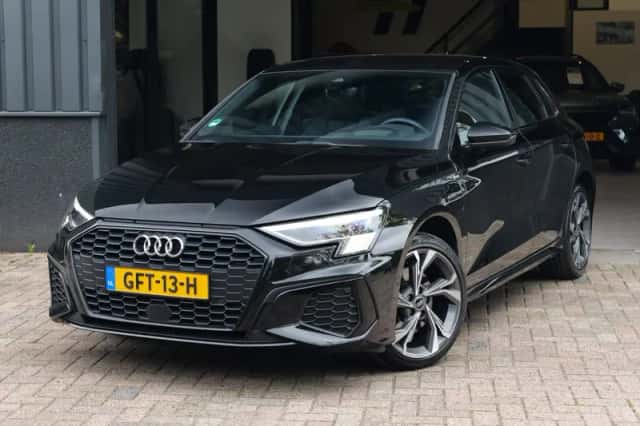 Audi A3 (2021) thumbnail 1