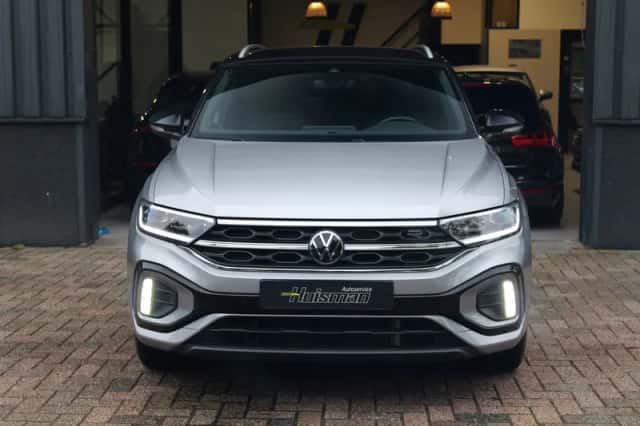Volkswagen T-Roc (2022) thumbnail 5