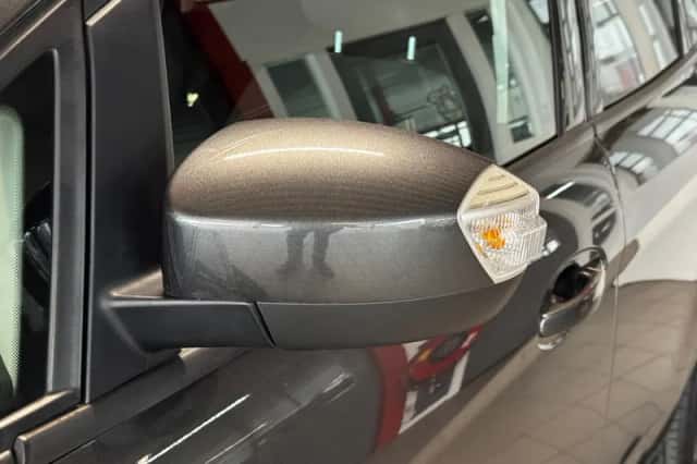 Ford C-Max (2015) thumbnail 6