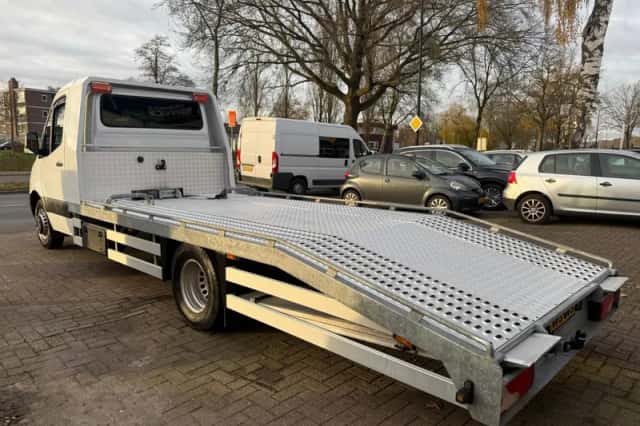 Mercedes-Benz Sprinter (2020) thumbnail 4