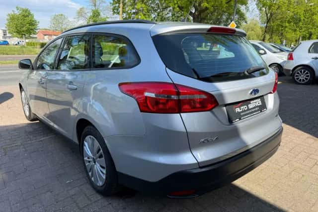 Ford Focus (2015) thumbnail 6