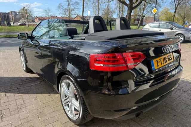 Audi A3 (2010) thumbnail 6