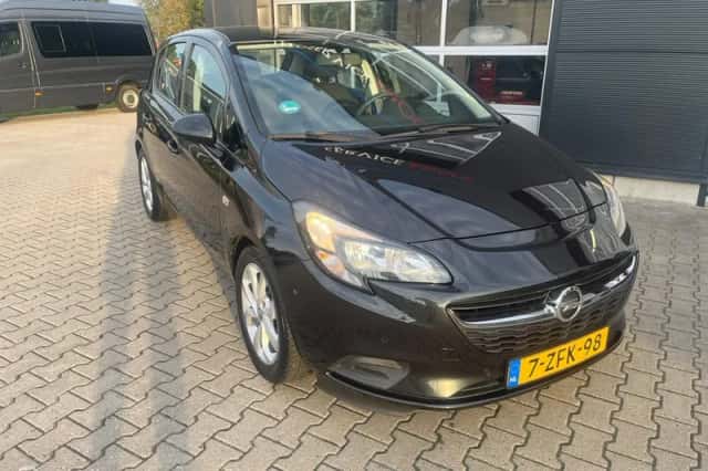 Opel Corsa (2014) thumbnail 2