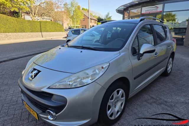 Peugeot 207 (2007) thumbnail 5