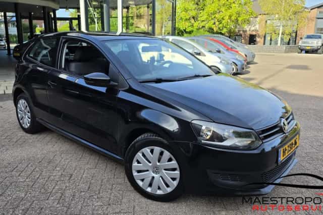 Volkswagen Polo (2010) thumbnail 4