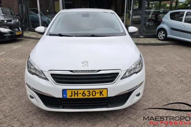 Peugeot 308 (2016) thumbnail 2
