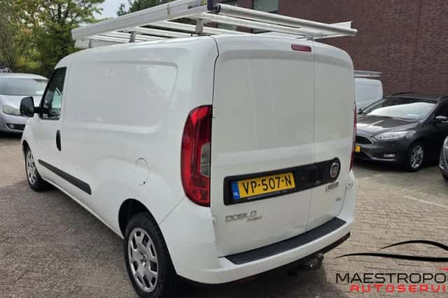 Fiat Doblò Cargo (2015) thumbnail 4
