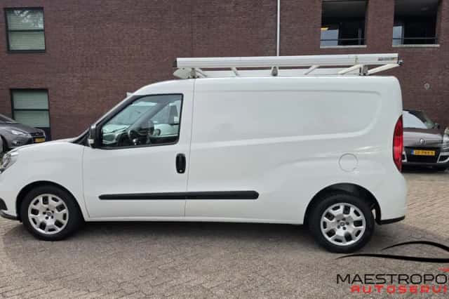 Fiat Doblò Cargo (2015) thumbnail 5