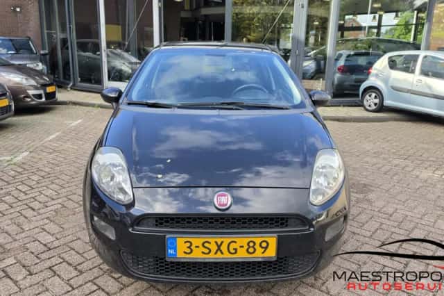 Fiat Punto Evo (2013) thumbnail 2