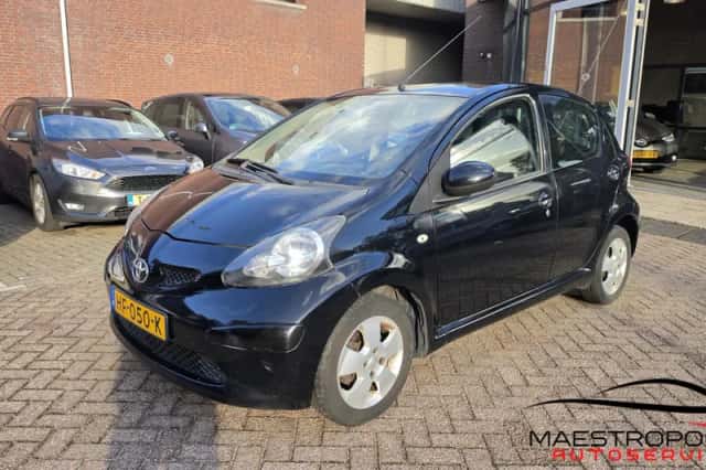 Toyota Aygo (2007) thumbnail 4