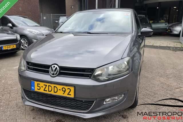 Volkswagen Polo (2012) thumbnail 1