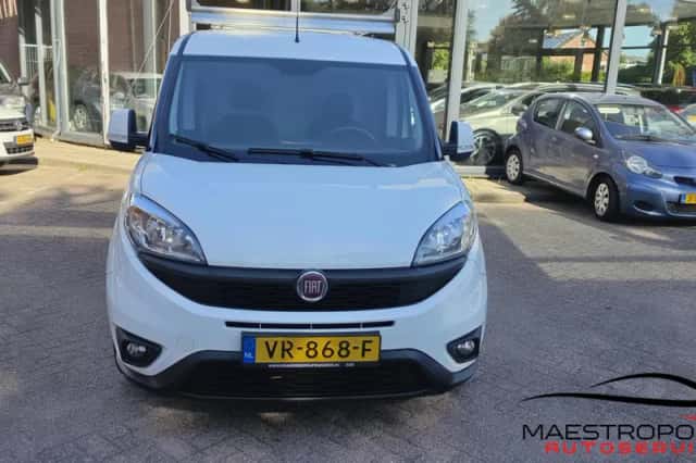 Fiat Doblò Cargo (2015) thumbnail 3