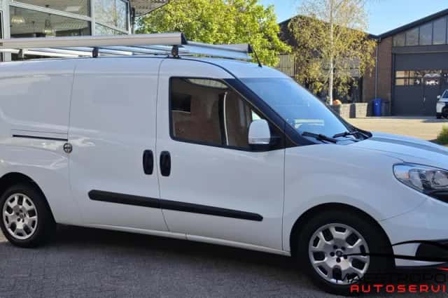Fiat Doblò Cargo (2015) thumbnail 4