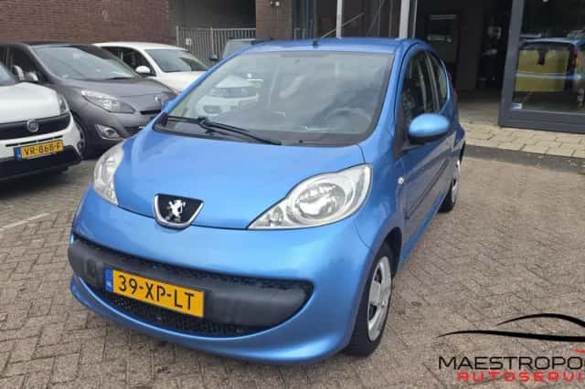 Peugeot 107 (2007) thumbnail 3