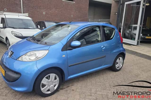 Peugeot 107 (2007) thumbnail 4