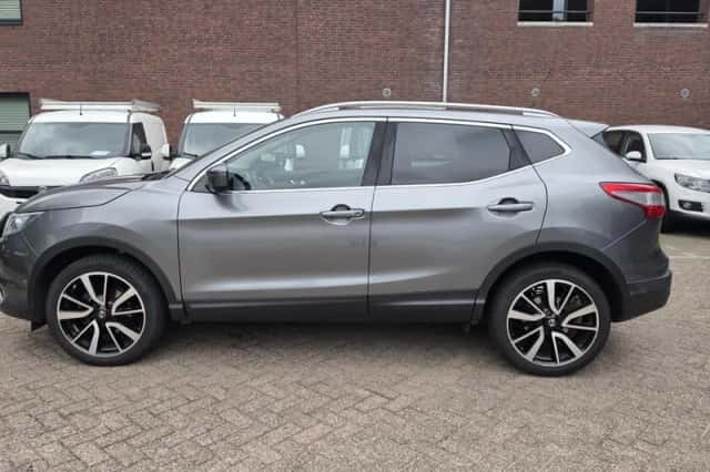 Nissan Qashqai (2016) thumbnail 6