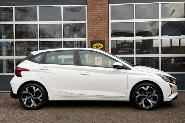 Hyundai i20 (2025) thumbnail 6
